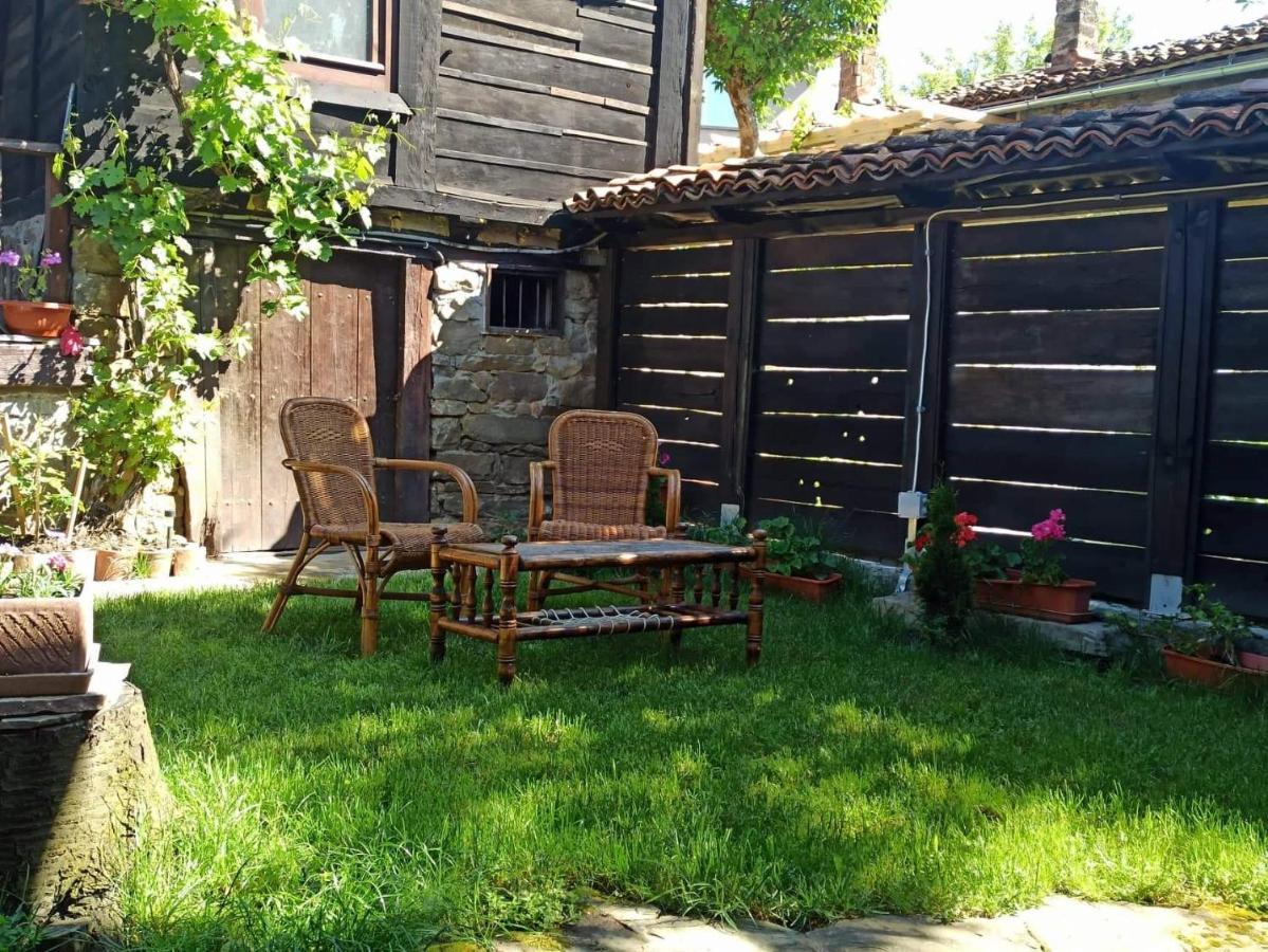 Razsukanova House , Разсукановата Къща エレナ エクステリア 写真